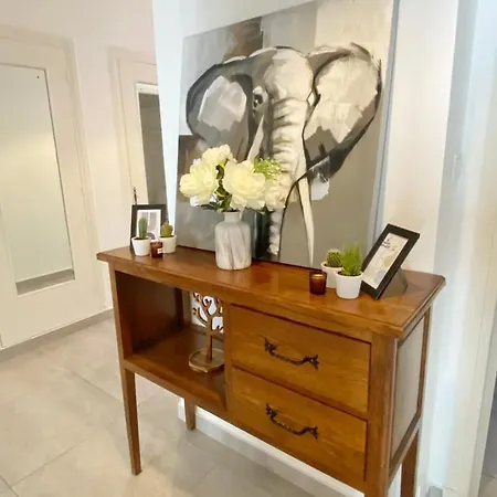 Appartement Nice, 58 M2 ! Superbe Climatisé ! 3 Couchages, Proche De La Promenade Des Et De La Gare ! !